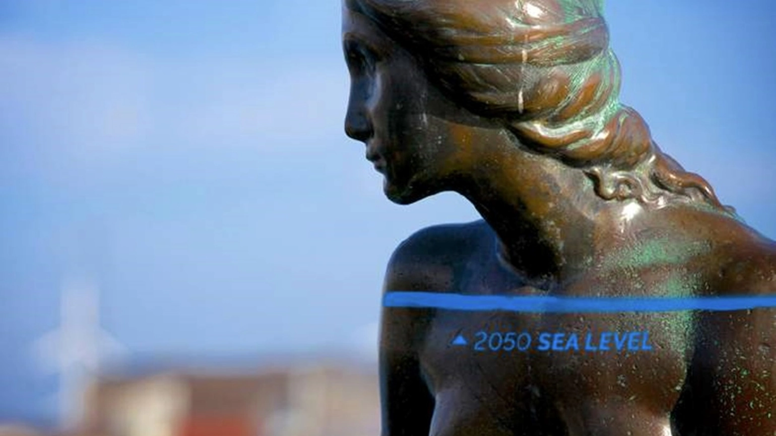 Woman statue